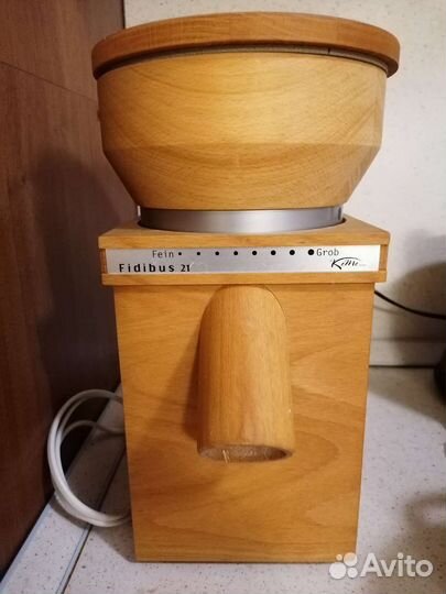 Жерновая мельница для муки