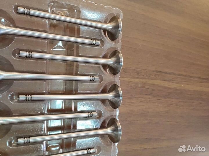 06D109611H Комплект клапанов выпуск 8шт EA888