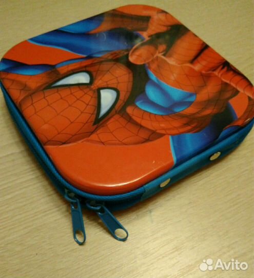 Футляр для дисков