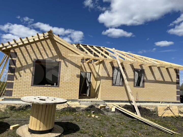 Дом 77 м² на участке 7 сот.