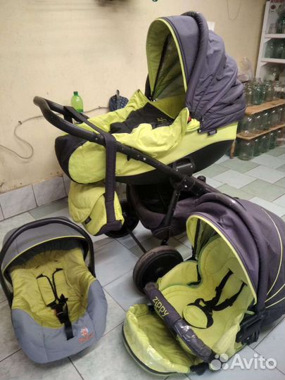 Коляска 3 в 1 zippy