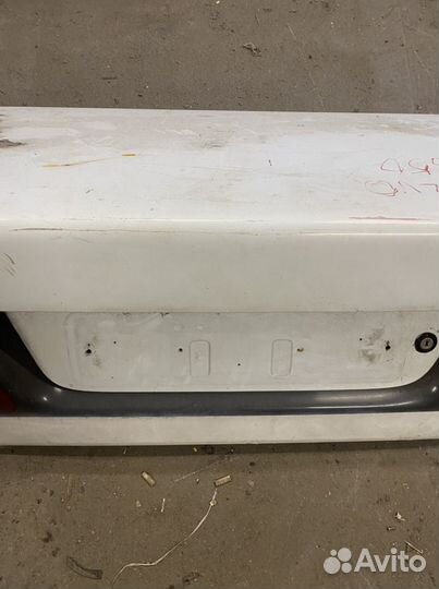Крышка багажника volvo 850