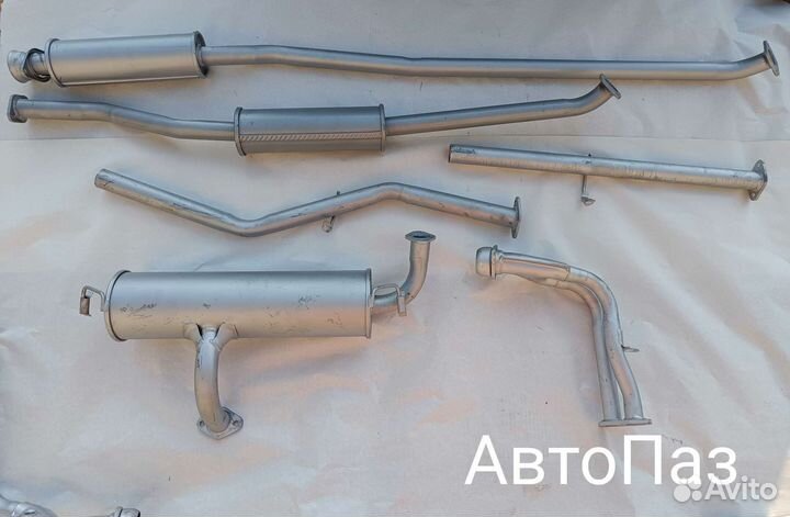 Резонатор заз 1102, 1103 средняя часть