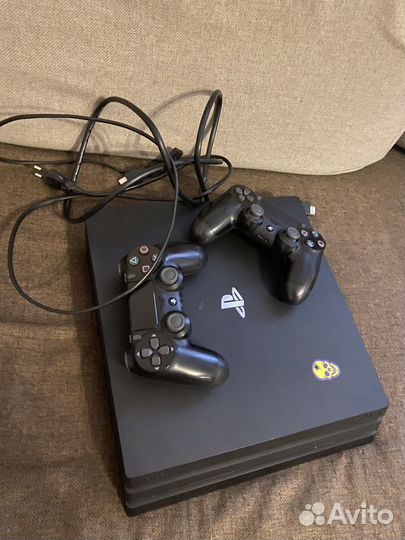 Sony playstation 4 pro 1tb