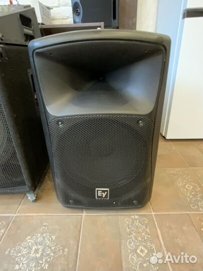 Комплект аккустики EV + саб JBL + пульт Dynacord