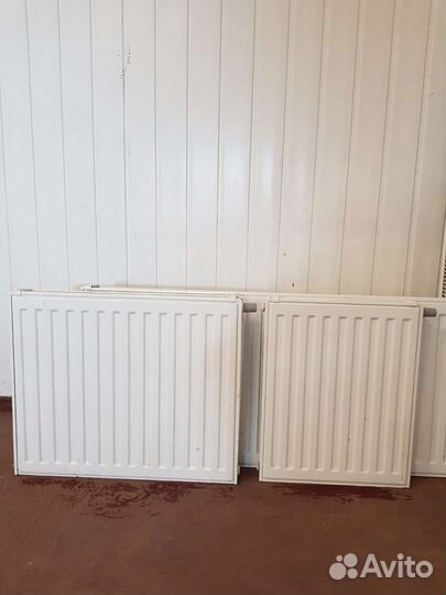 Конвектора отопления (радиаторы),новые 4шт
