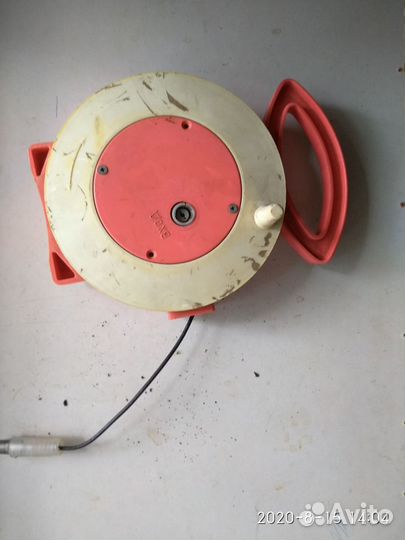 Удлинитель для кабеля или антенны времён СССР