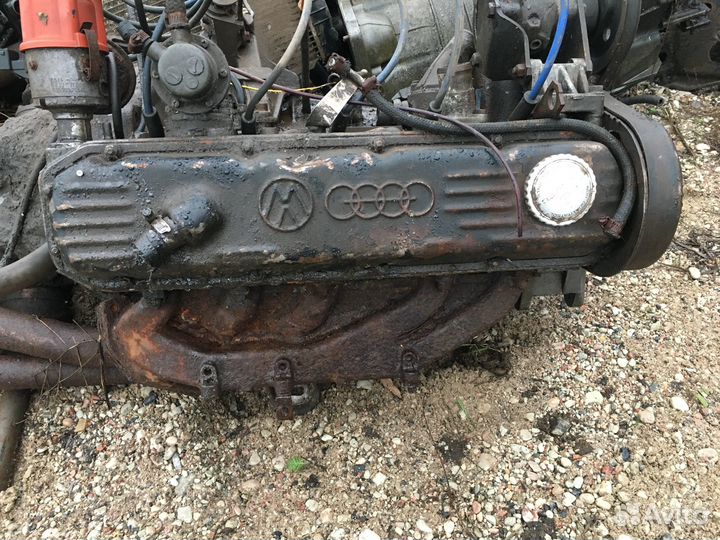 Двигатель и коробка Volkswagen Santana