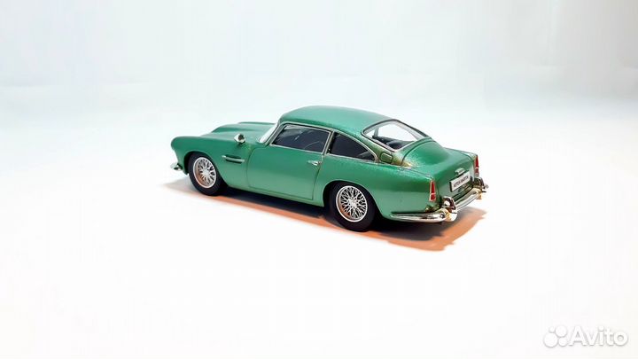 Aston Martin DB 4. Суперкары DeAgostini