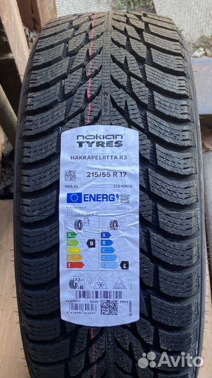 Nokian Tyres Hakkapeliitta R3 215/55 R17 98R