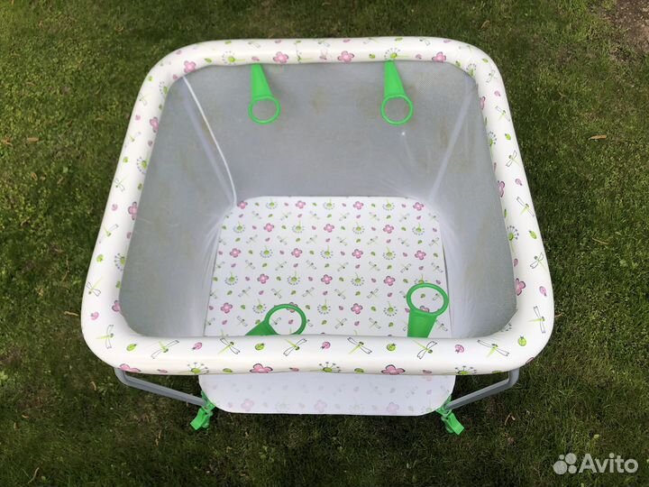 Манеж детский складной