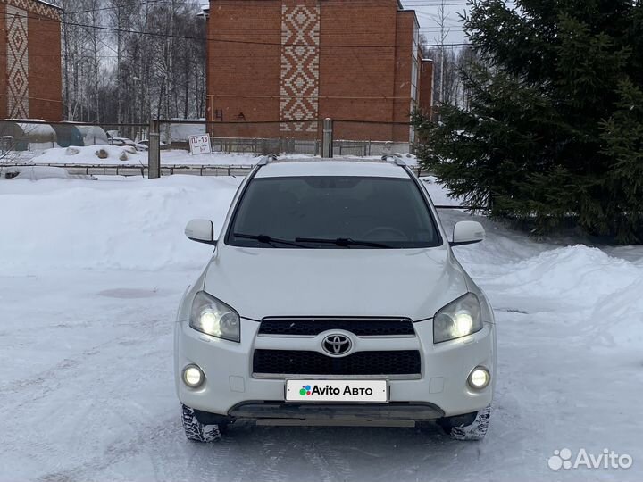 Toyota RAV4 2.4 AT, 2011, 239 000 км