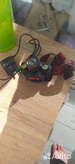 Налобный фонарь