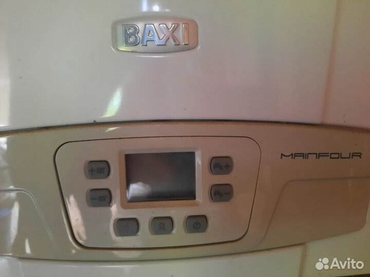 Газовый котел настенный двухконтурный рабочий