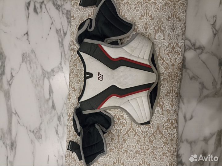 Нагрудник хоккейный CCM FiT03 JR