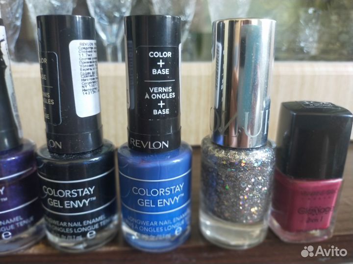 Лак для ногтей пакетом