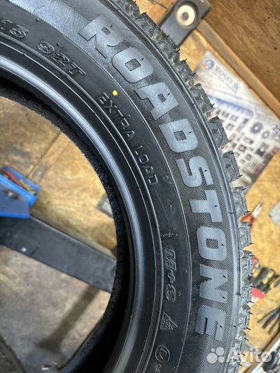 Roadstone Winguard WinSpike 185/65 R15