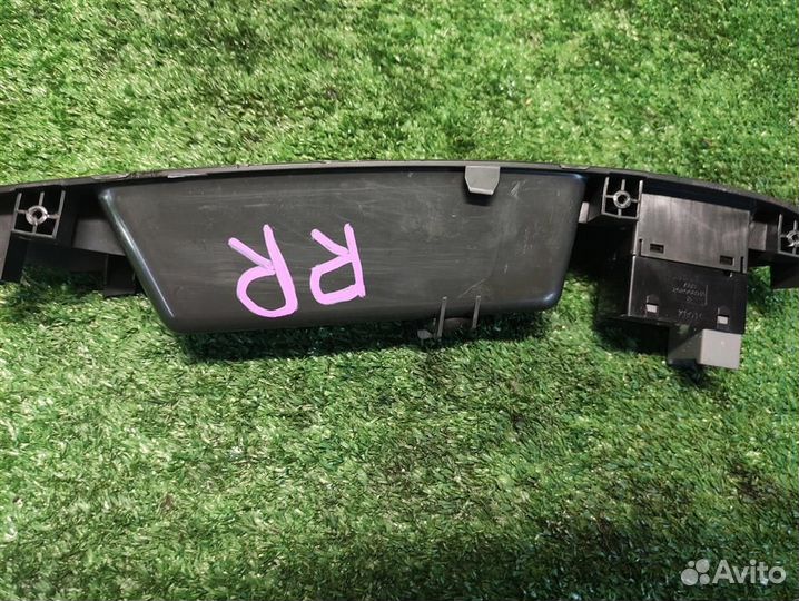 Кнопка стеклоподъемника Chevrolet Spark (M300) 20