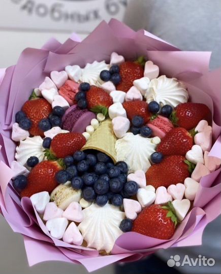 Букеты из клубники, клубника в шоколаде