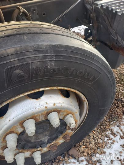 Колеса с дисками на грузовик