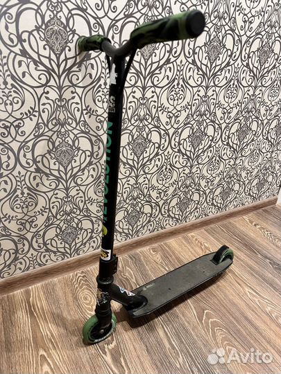 Трюковой самокат Raven Evolution