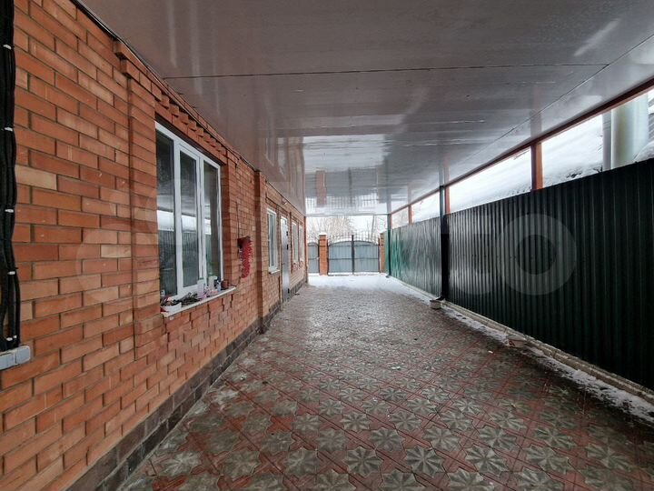 Дом 188,4 м² на участке 5,3 сот.