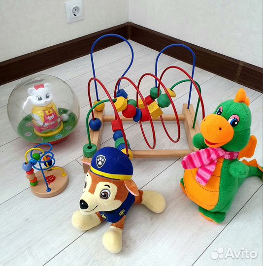 Развивающие игрушки пакетом