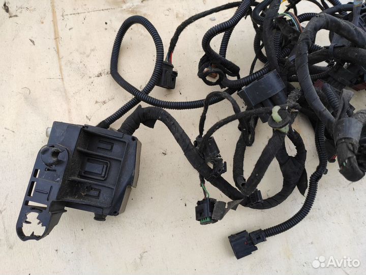 Проводка передней части фар на Opel Astra J