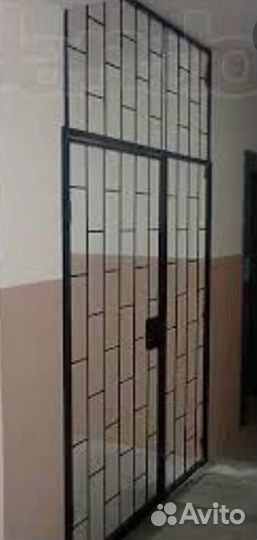 Перегородка в подъезд