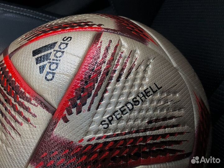 Футбольный мяч Qatar World Cup 2022