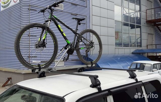 Велокрепление LUX на крышу авто
