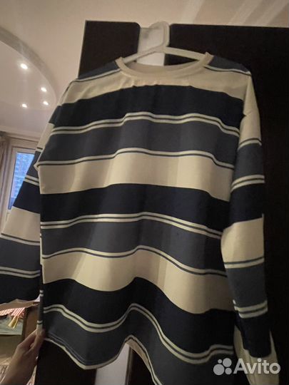 Свитшот женский