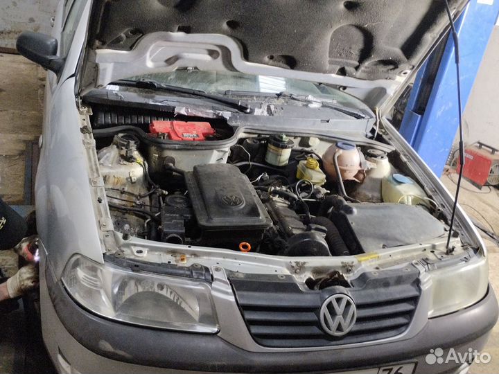 Volkswagen pointer 2005год