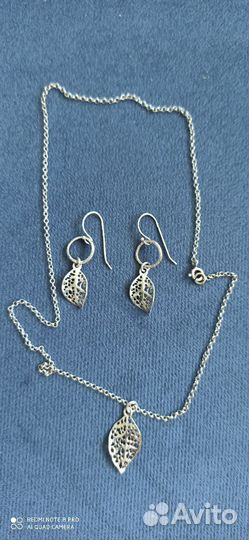 Серьги и кулон на цепочке серебряные