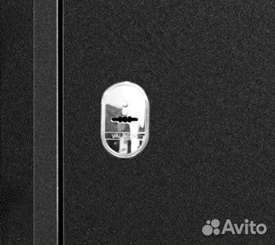 Дверь входная с зеркалом