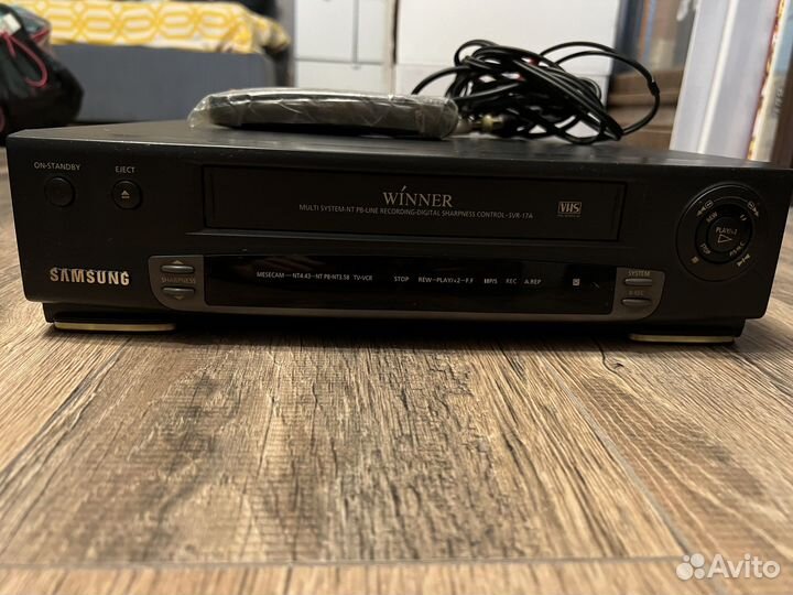 VHS Видеомагнитофон Samsung