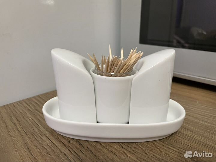 Солонка перечница на подставке с емк для зубочисто