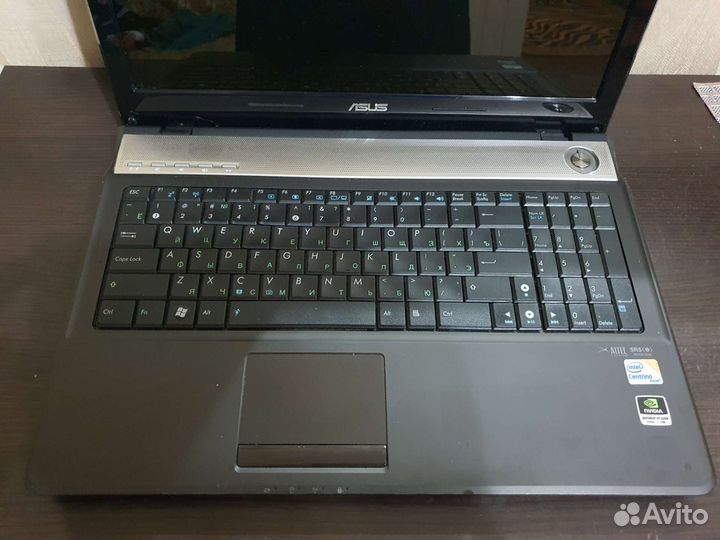 Ноутбук asus