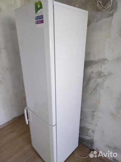Холодильник beko
