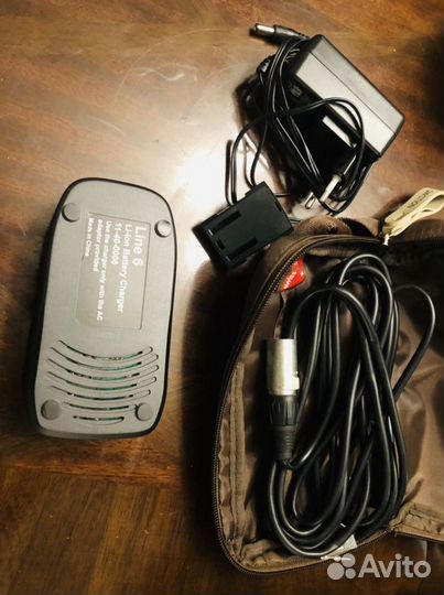 Зарядное устройство, дополнительная батарея (2) и