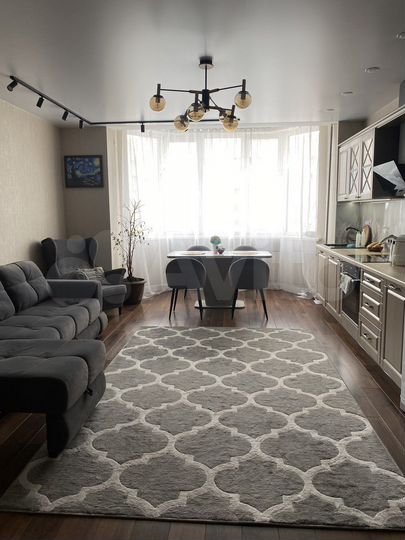 3-к. квартира, 77,4 м², 6/10 эт.