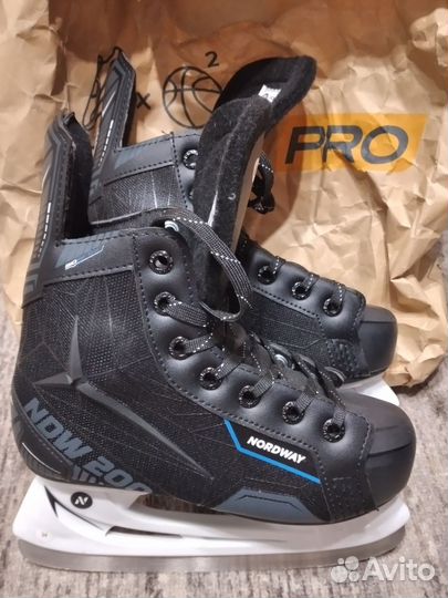 Коньки хоккейные 34 размер