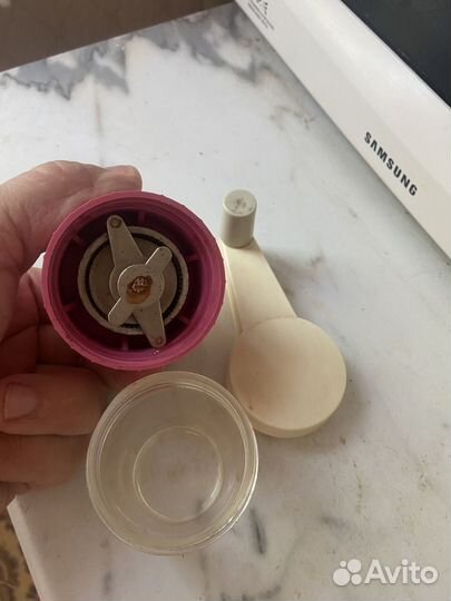 Ручная мельница СССР(винтаж)