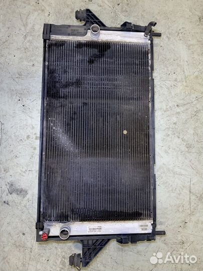 Радиатор охлаждения Volvo V50 S40 MW MS MS68
