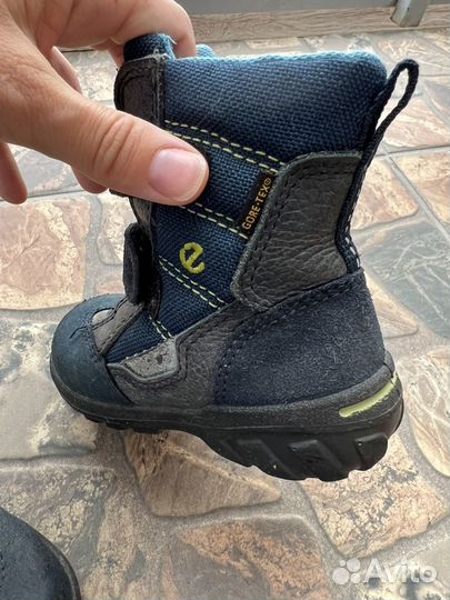 Ботинки ecco gore tex 23