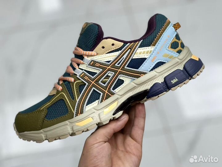 Кроссовки Asics