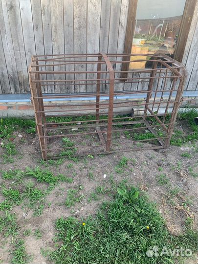 Клетка для кастрации и перевозки свиней