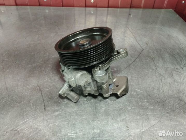 Насос гидроусилителя руля Mercedes Ml W164 OM642