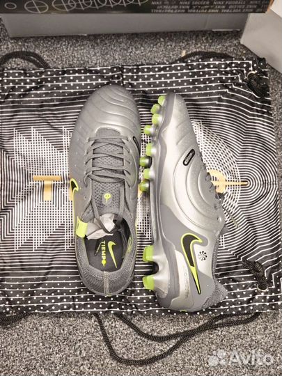 Футбольные Бутсы nike tiempo