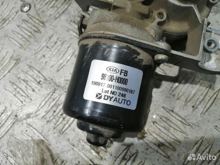 Моторчик стеклоочистителя передний для Kia Rio 4